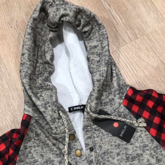 Sheilay winter Christmas hoodie - Picture 3 of 7